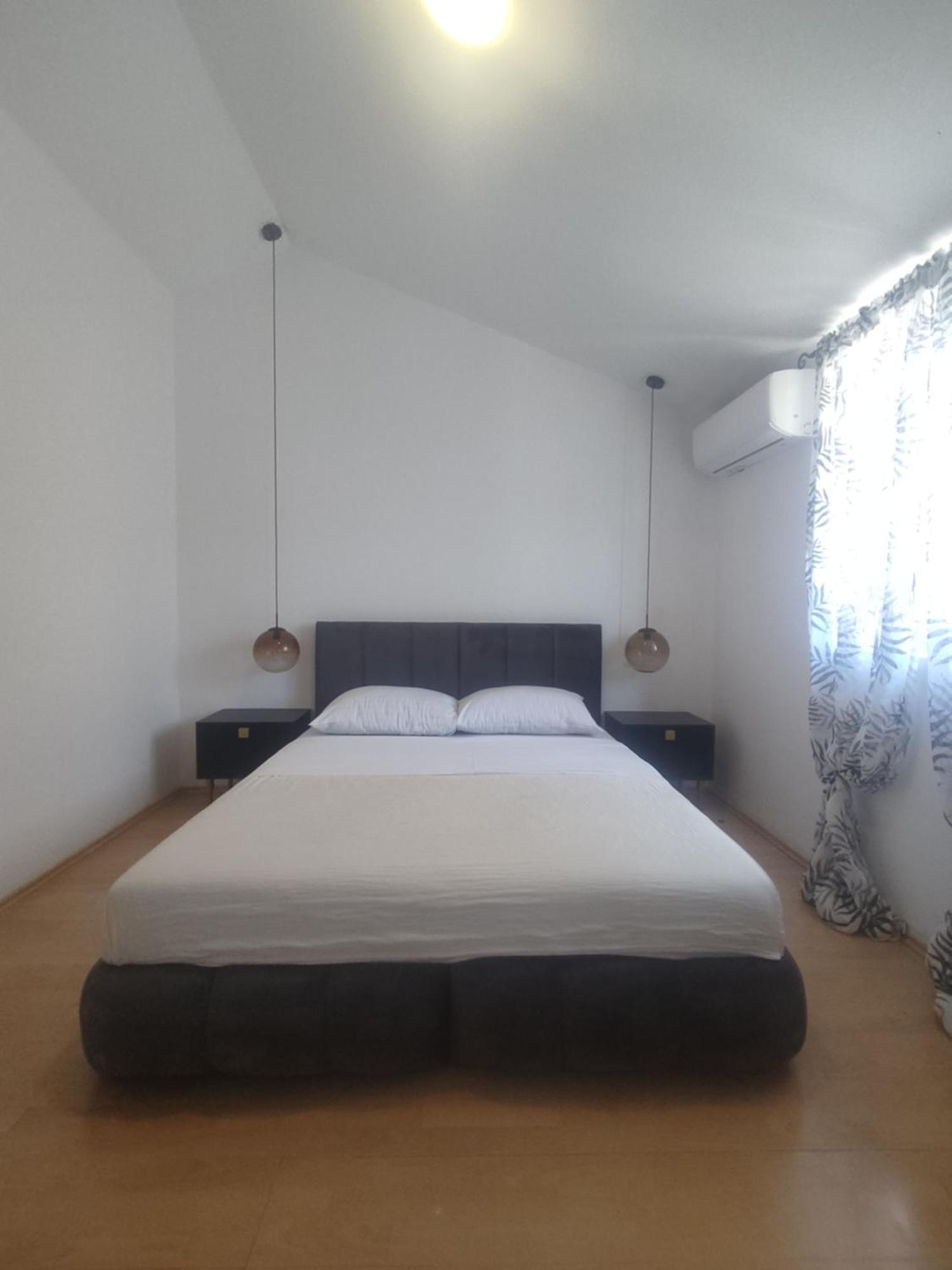 Apartments Villa Dalmatina Vodice Ngoại thất bức ảnh