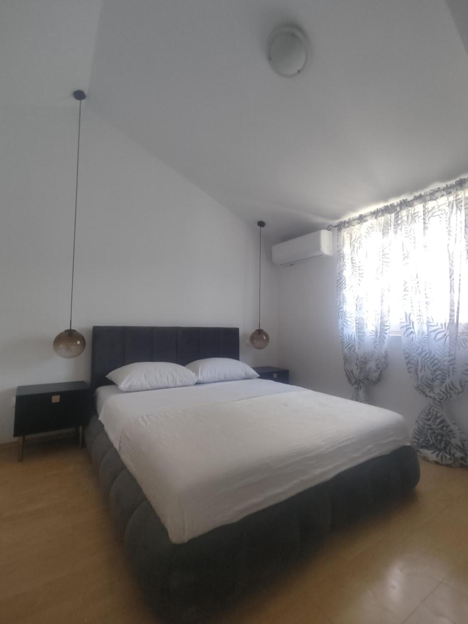 Apartments Villa Dalmatina Vodice Ngoại thất bức ảnh