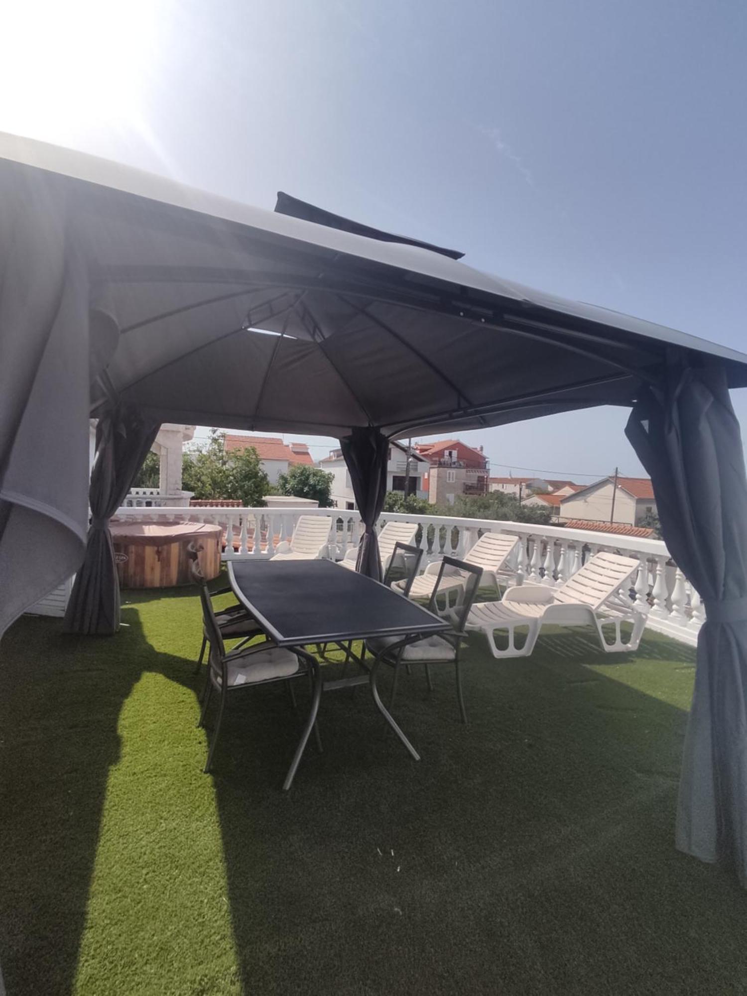 Apartments Villa Dalmatina Vodice Phòng bức ảnh