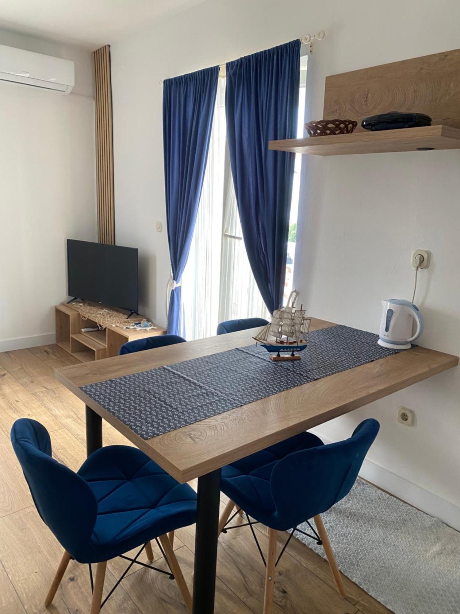 Apartments Villa Dalmatina Vodice Ngoại thất bức ảnh