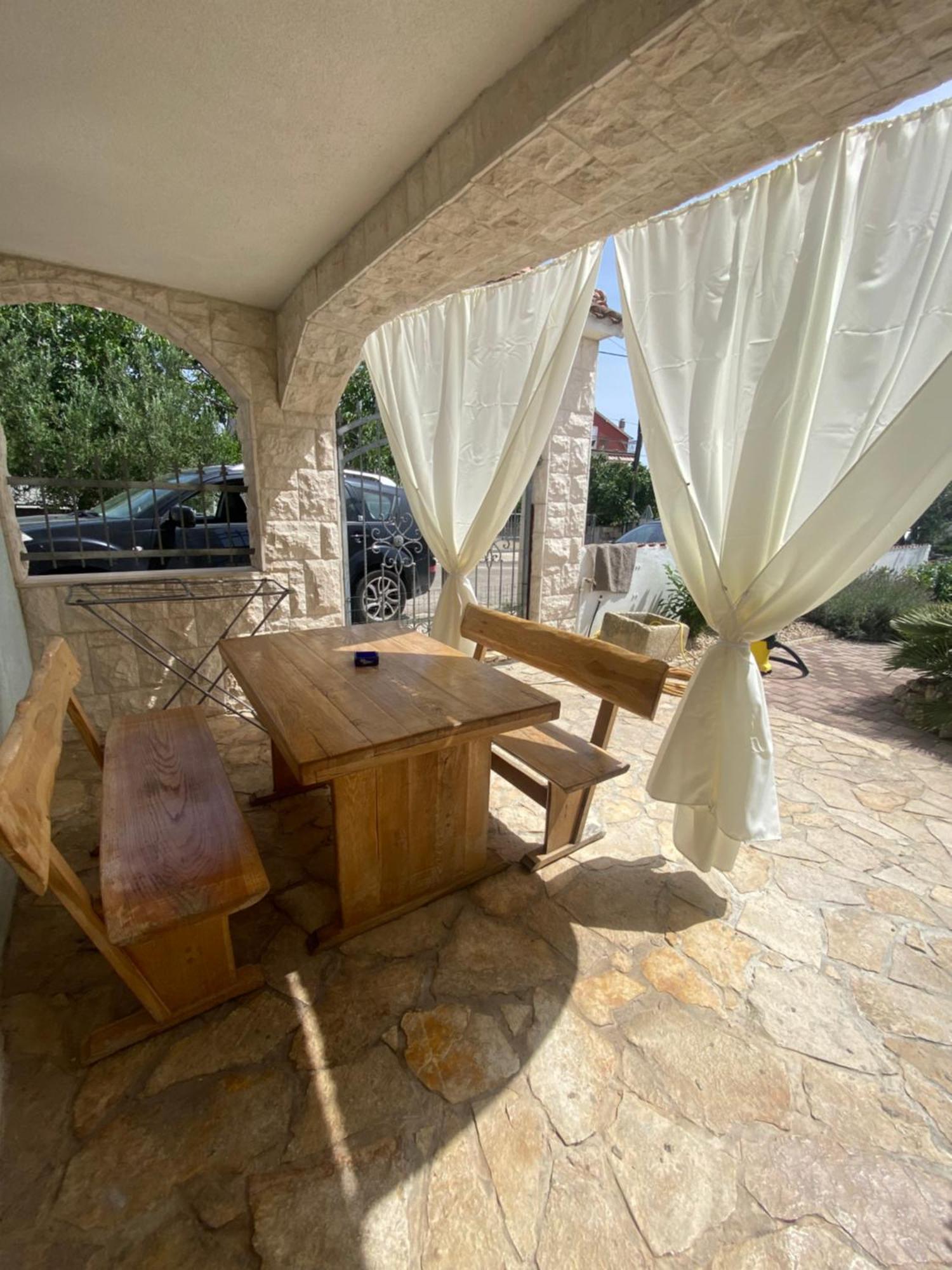 Apartments Villa Dalmatina Vodice Ngoại thất bức ảnh