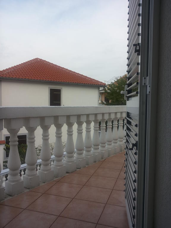 Apartments Villa Dalmatina Vodice Phòng bức ảnh